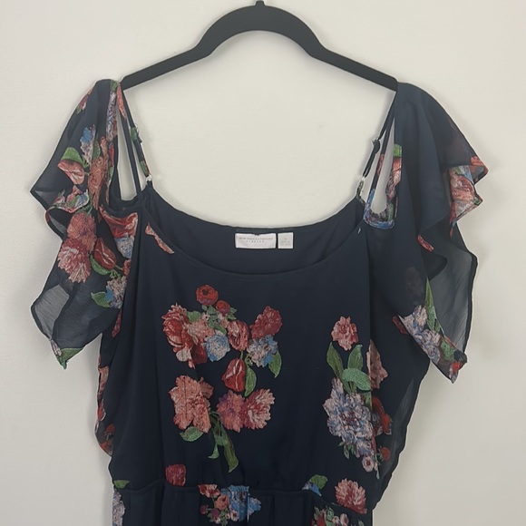 Navy Blue Floral Maxi Dress - Picture 2 of 5